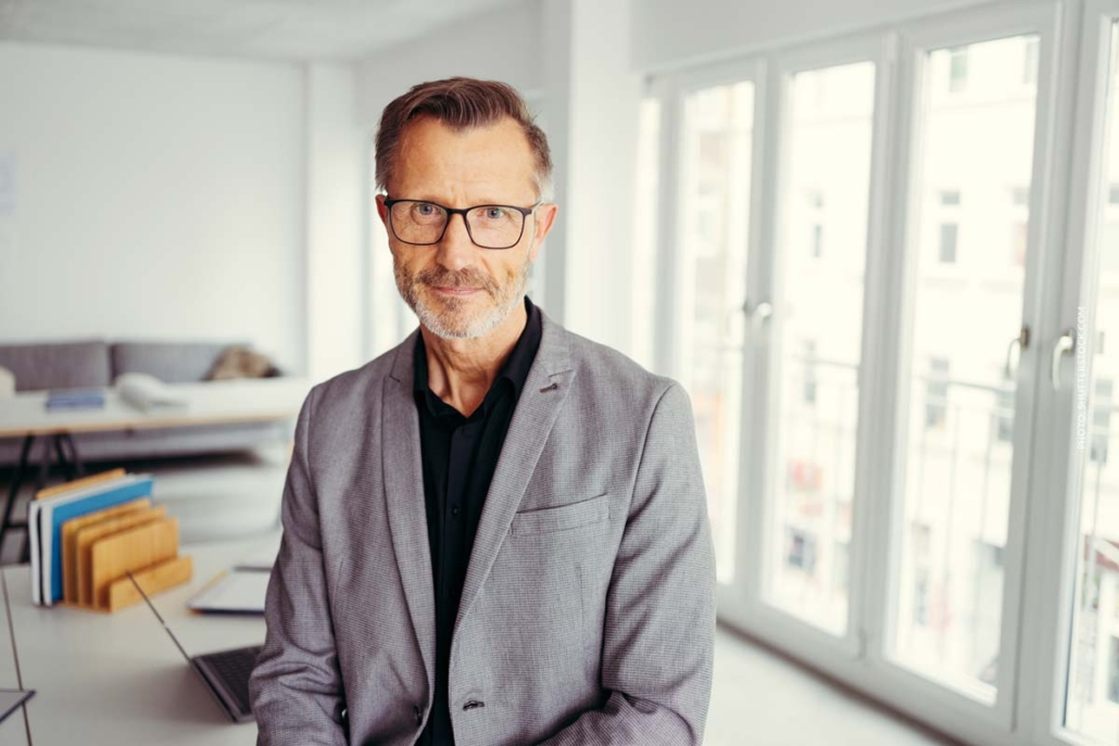 cannazen-online-arzt-buero-portrait-online-2